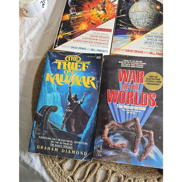 Lot of 6 Vintage Mixed Authors Fantasy Science Fiction Paperback Novel Books - Picture 5 of 5